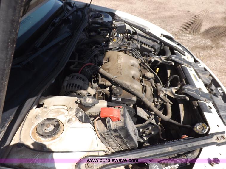 image for item J6917 2003 Pontiac Grand Prix SE