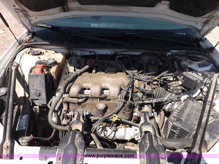 image for item J6917 2003 Pontiac Grand Prix SE