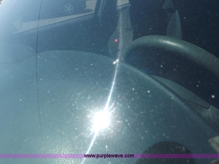 image for item J6917 2003 Pontiac Grand Prix SE