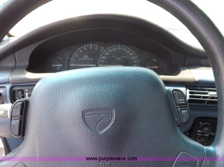 image for item J6919 1994 Eagle Vision ESi