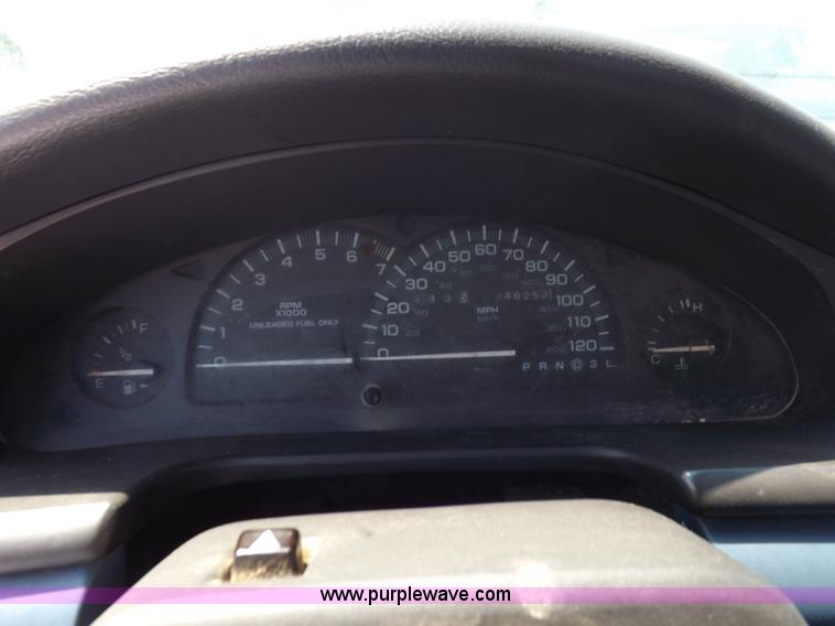 image for item J6919 1994 Eagle Vision ESi