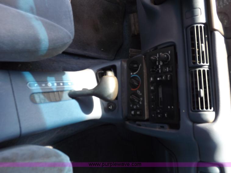 image for item J6919 1994 Eagle Vision ESi