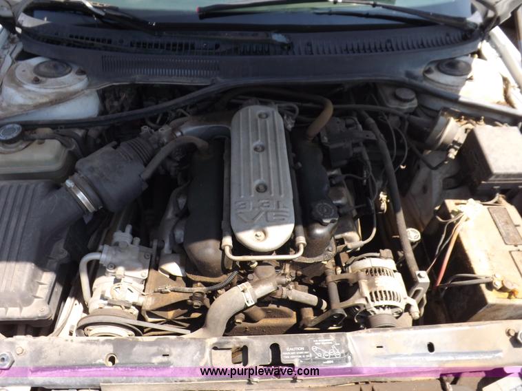 image for item J6919 1994 Eagle Vision ESi