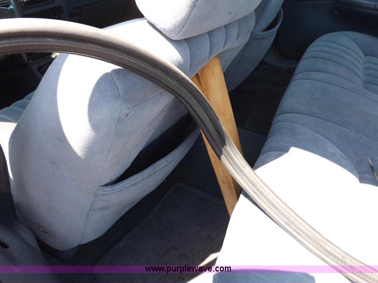 image for item J6919 1994 Eagle Vision ESi