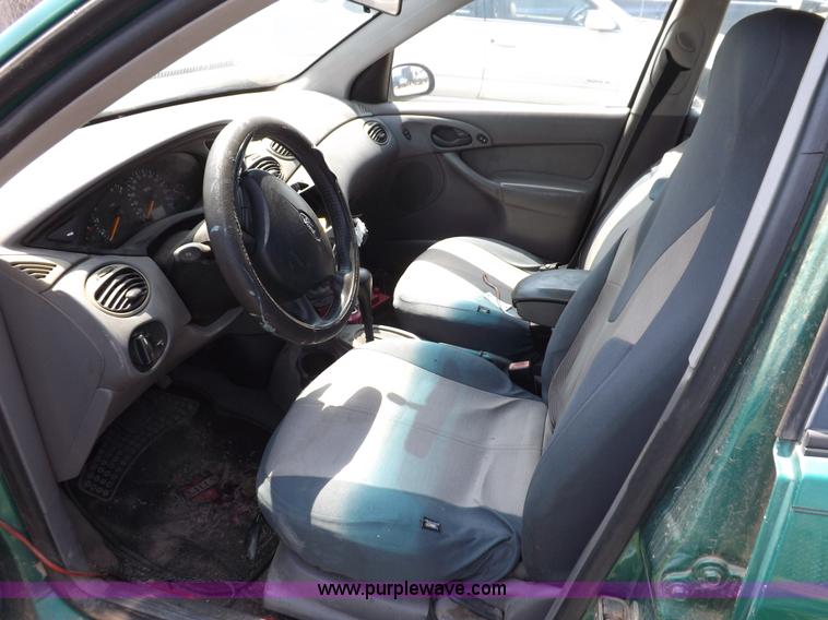 image for item J6921 2002 Ford Focus ZTS