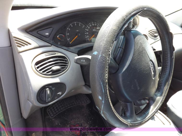 image for item J6921 2002 Ford Focus ZTS