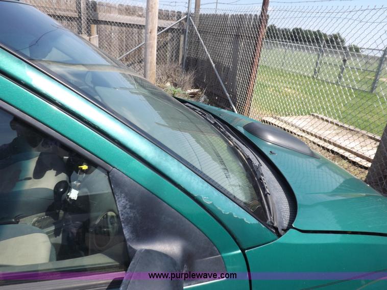 image for item J6921 2002 Ford Focus ZTS