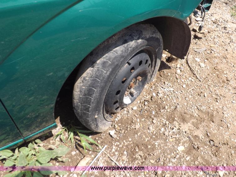 image for item J6921 2002 Ford Focus ZTS