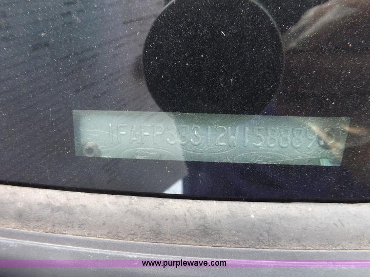 image for item J6921 2002 Ford Focus ZTS