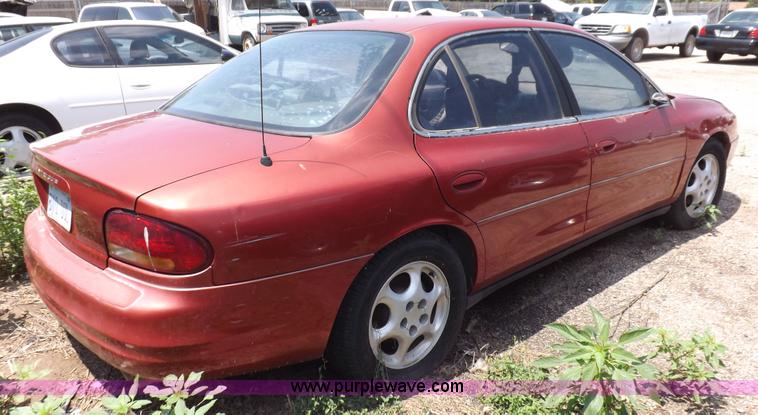 image for item J6922 1998 Oldsmobile Intrigue
