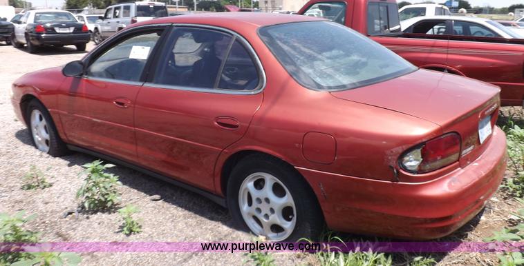 image for item J6922 1998 Oldsmobile Intrigue