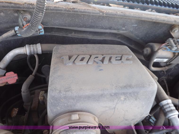 image for item J6923 1999 GMC Yukon SLE SUV