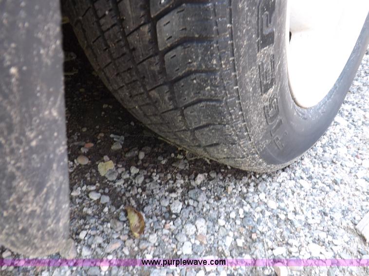 image for item J6927 1997 Dodge Intrepid ES