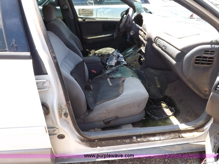 image for item J6927 1997 Dodge Intrepid ES