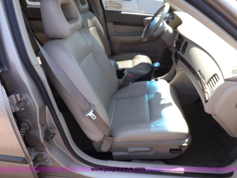 image for item J6928 2001 Chevrolet Impala LS