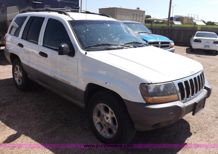 image for item J6929 1999 Jeep Grand Cherokee Laredo SUV
