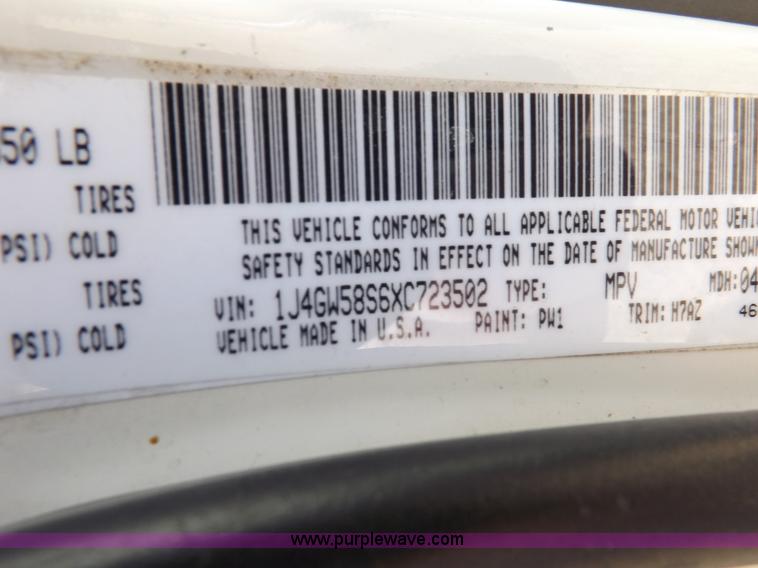 image for item J6929 1999 Jeep Grand Cherokee Laredo SUV