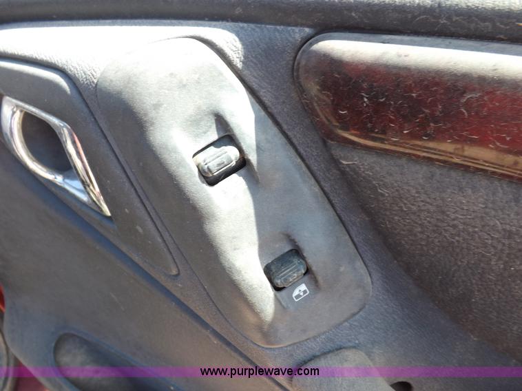 image for item J6931 2000 Dodge Durango SLT SUV