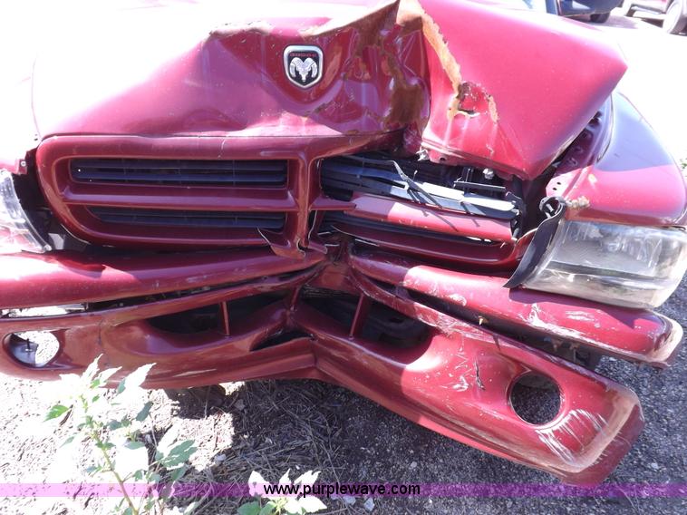 image for item J6931 2000 Dodge Durango SLT SUV