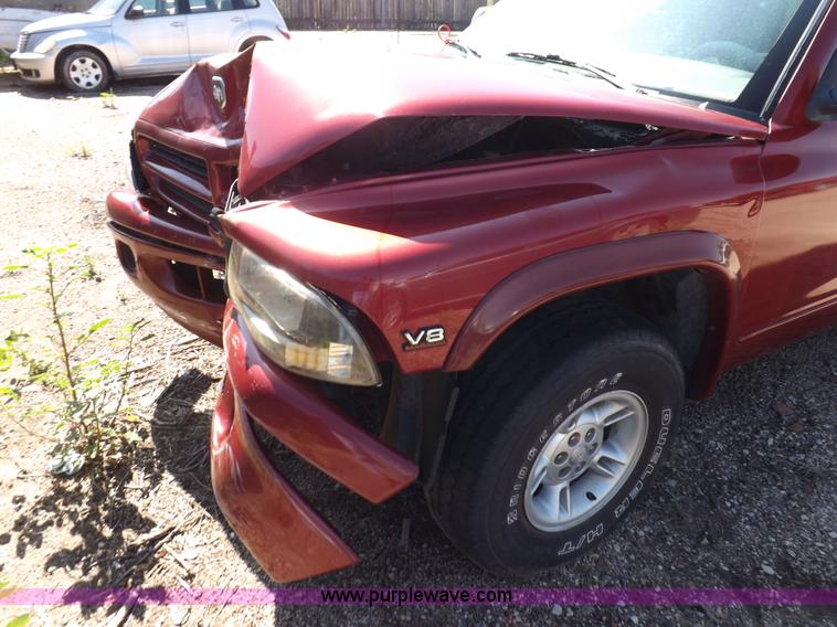 image for item J6931 2000 Dodge Durango SLT SUV