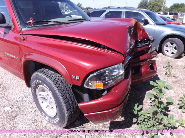 image for item J6931 2000 Dodge Durango SLT SUV