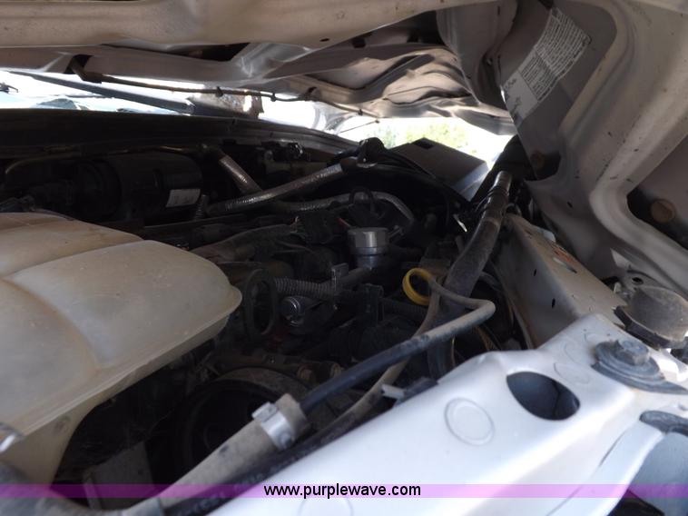 image for item J6933 2004 Ford Focus SE