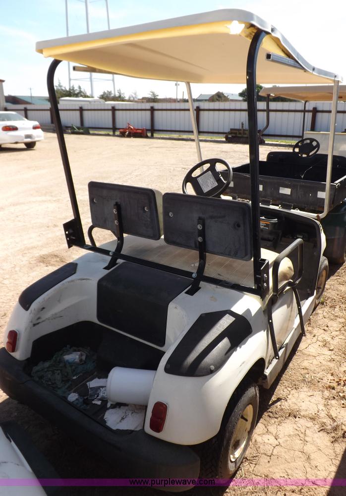 image for item J6955 1998 Yamaha G16E golf cart