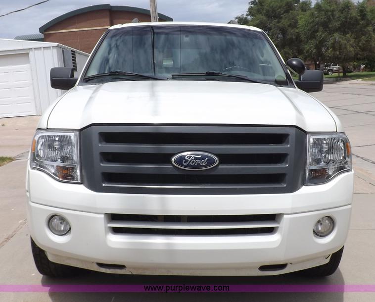 image for item J6987 2008 Ford Expedition XLT SUV