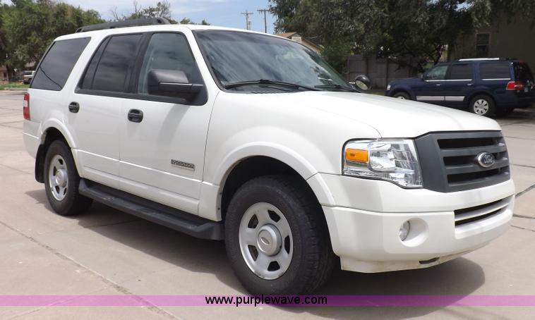 image for item J6987 2008 Ford Expedition XLT SUV