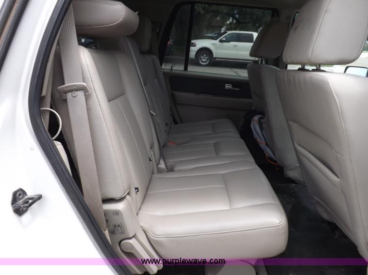 image for item J6987 2008 Ford Expedition XLT SUV