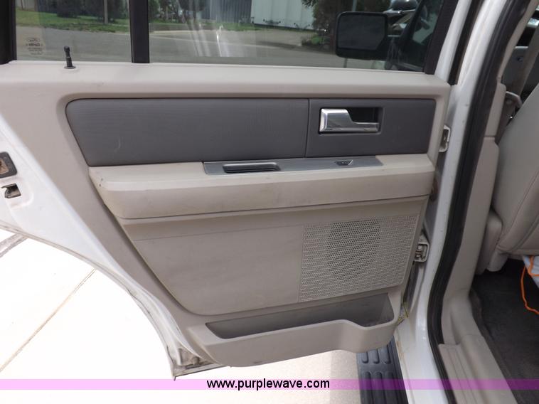 image for item J6987 2008 Ford Expedition XLT SUV