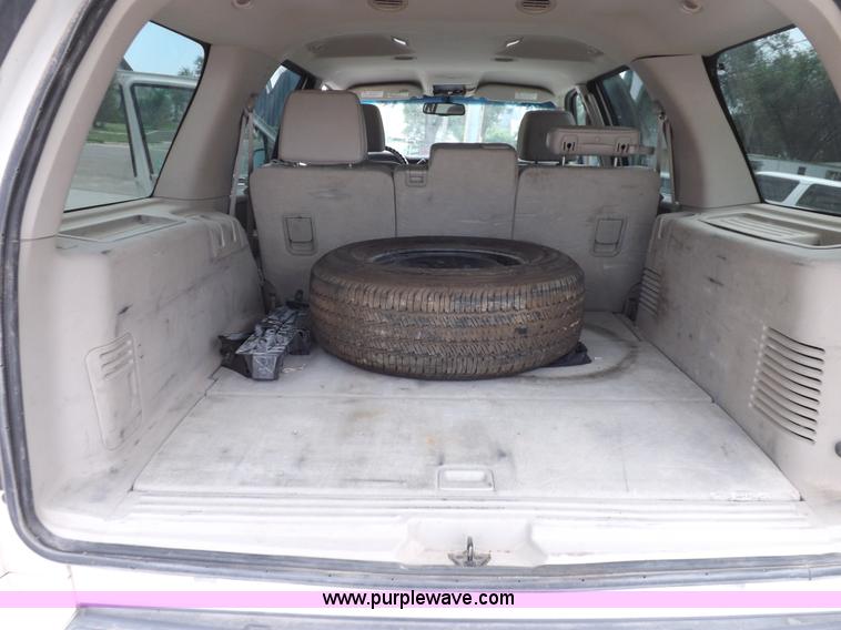 image for item J6987 2008 Ford Expedition XLT SUV