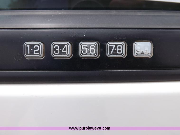 image for item J6987 2008 Ford Expedition XLT SUV