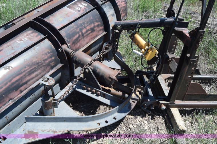 image for item J7914 10' snow plow