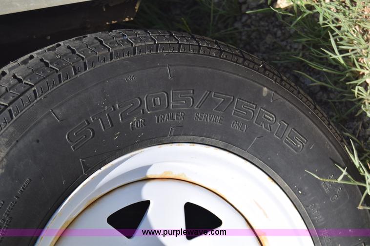 image for item J7915 2010 Haulmark enclosed cargo trailer