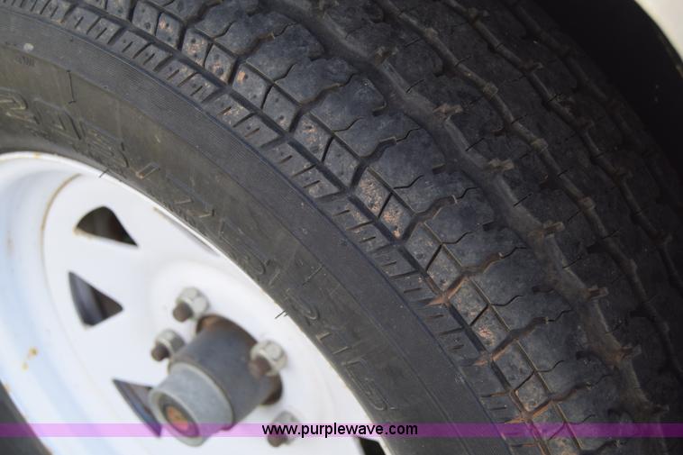 image for item J7916 2010 Haulmark enclosed cargo trailer