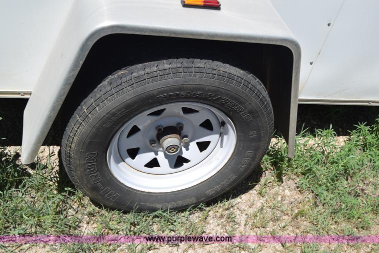 image for item J7917 2010 Haulmark enclosed cargo trailer