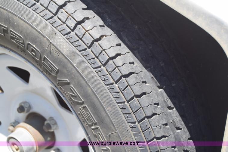 image for item J7917 2010 Haulmark enclosed cargo trailer