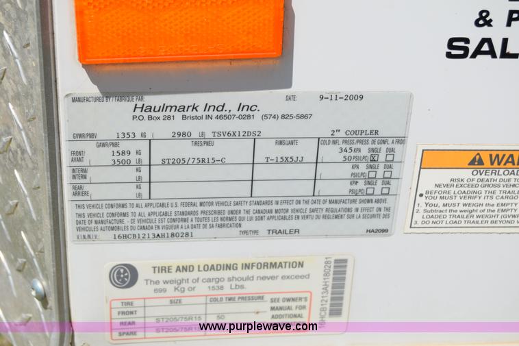 image for item J7918 2010 Haulmark enclosed cargo trailer