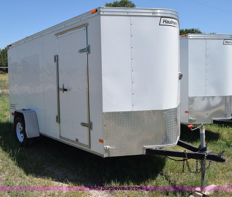 image for item J7919 2010 Haulmark enclosed cargo trailer