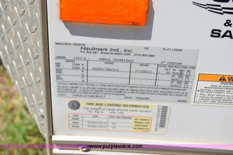 image for item J7919 2010 Haulmark enclosed cargo trailer