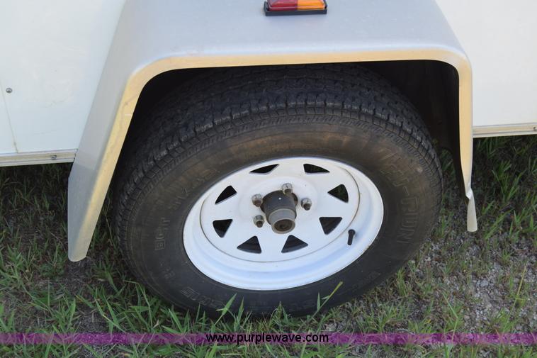 image for item J7919 2010 Haulmark enclosed cargo trailer