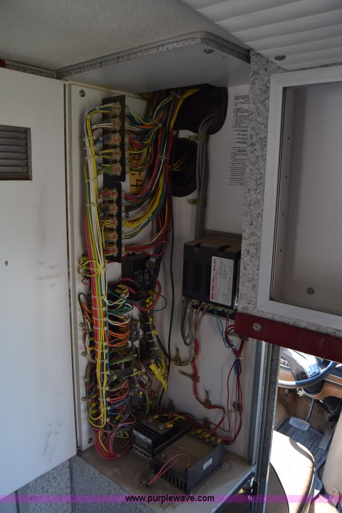 image for item J7920 1991 Ford Econoline E350 ambulance