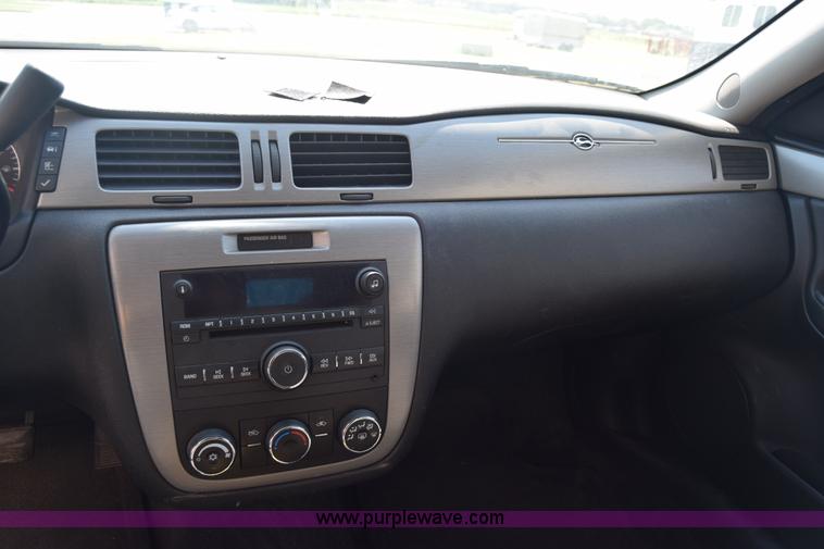 image for item J7921 2008 Chevrolet Impala Police