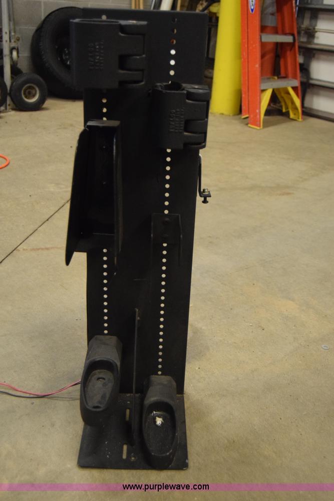 image for item J7922 Weapon mount