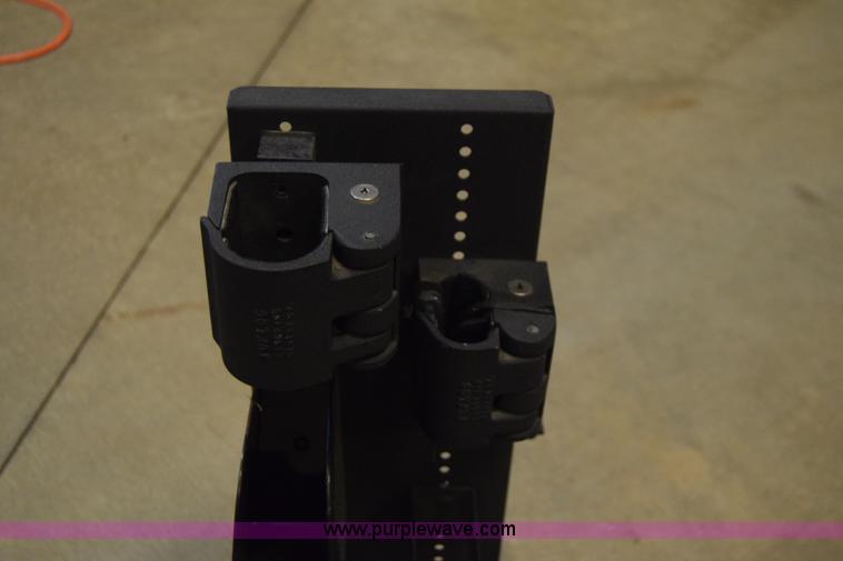 image for item J7922 Weapon mount