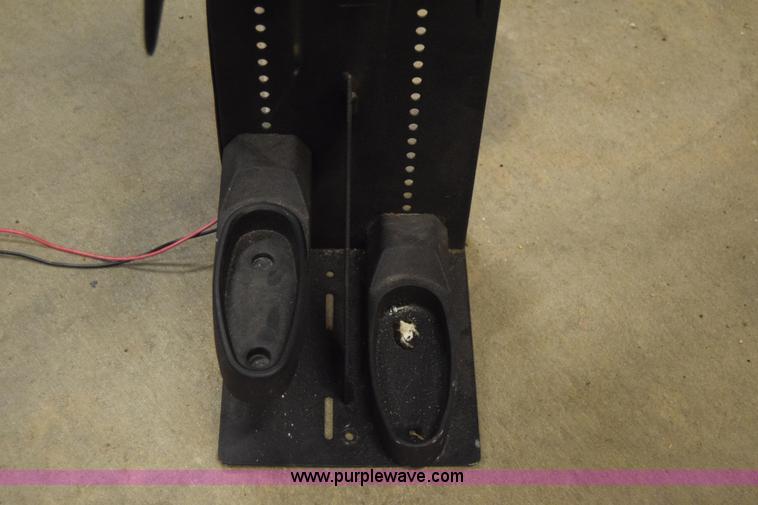 image for item J7922 Weapon mount