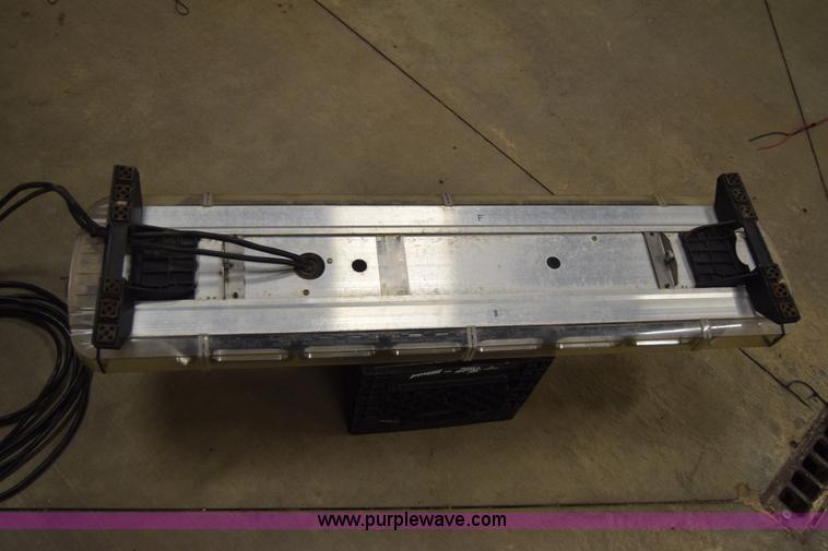 image for item J7923 Whelen light bar