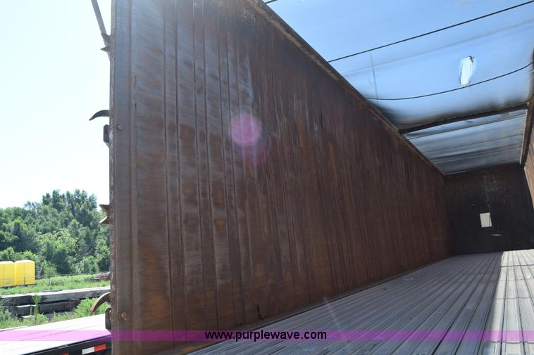 image for item J7926 2006 Wilkens  walking floor trailer