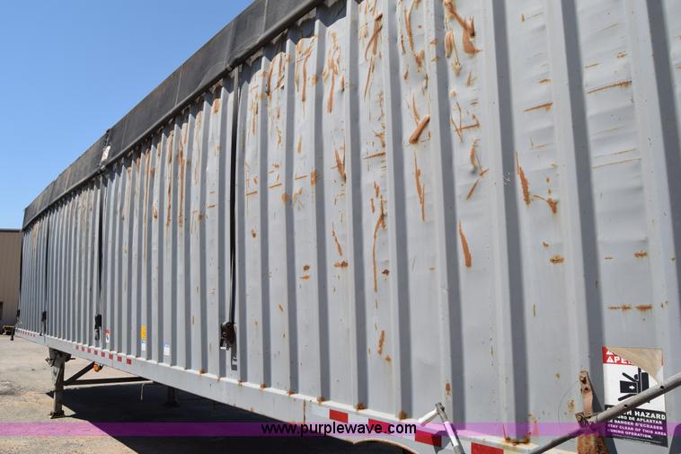 image for item J7926 2006 Wilkens  walking floor trailer